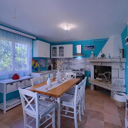 Awesome In With Wifi Smokvica (Korcula)