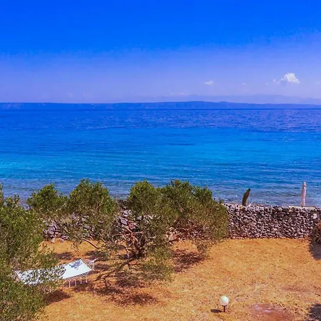 Hébergement de vacances Awesome In With Wifi Smokvica (Korcula)